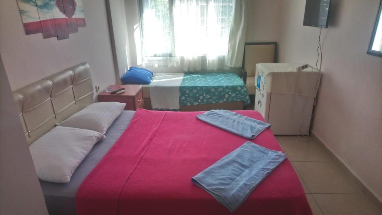 Samos Apart Pension กุเซลชามิล ภายนอก รูปภาพ
