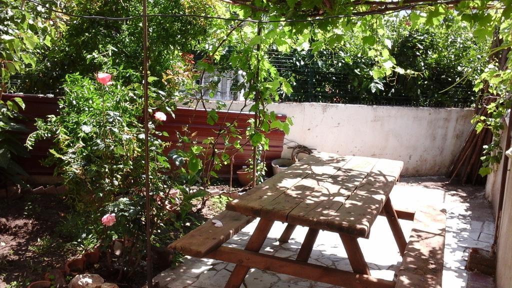 Samos Apart Pension กุเซลชามิล ภายนอก รูปภาพ