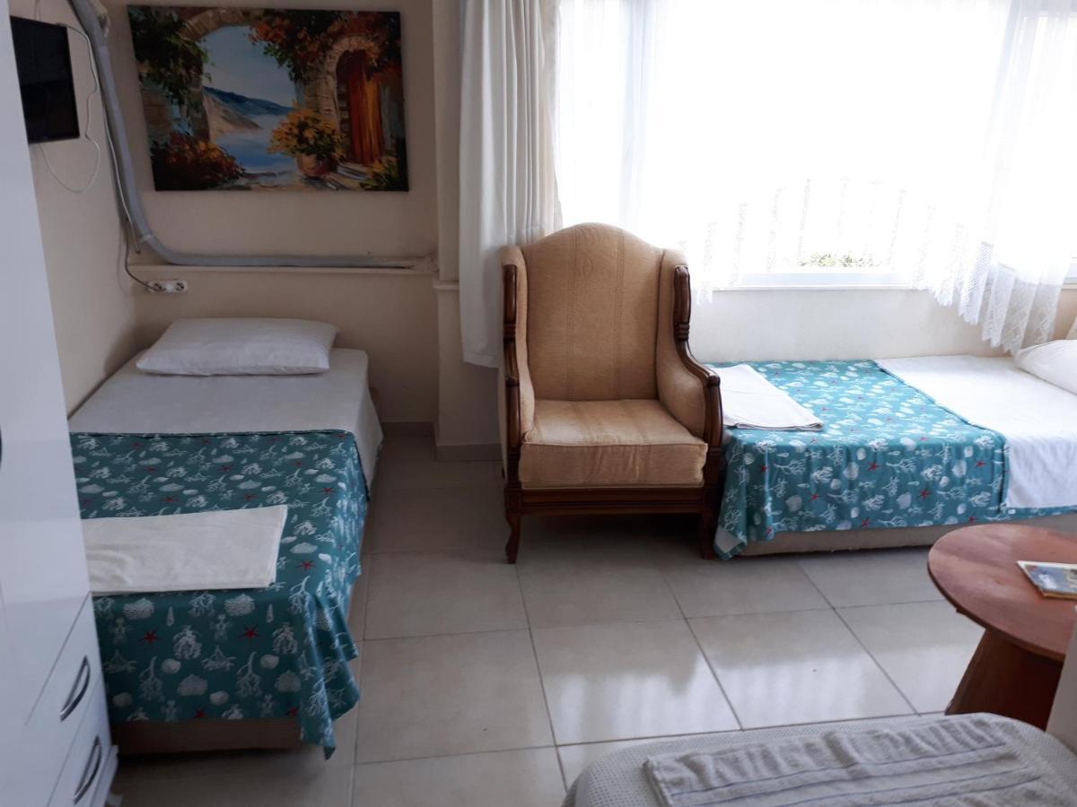 Samos Apart Pension กุเซลชามิล ภายนอก รูปภาพ